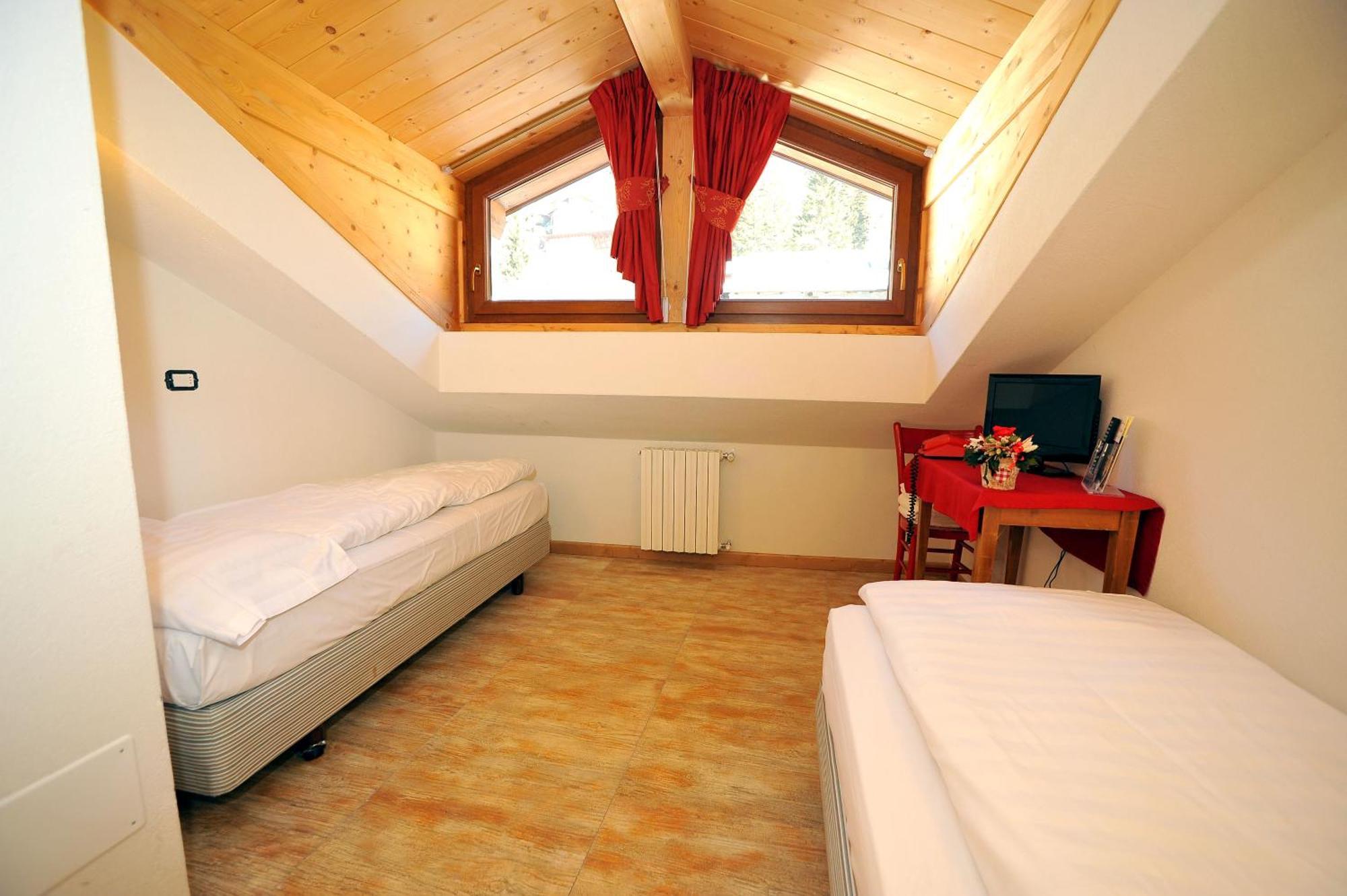 Albergo Stelvio Bormio Phòng bức ảnh